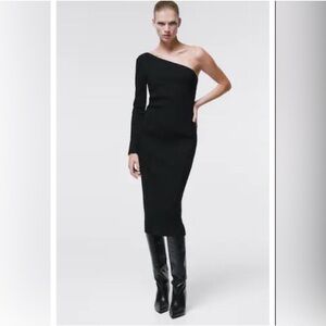 Massimo Duitti Tight One sleeve dress